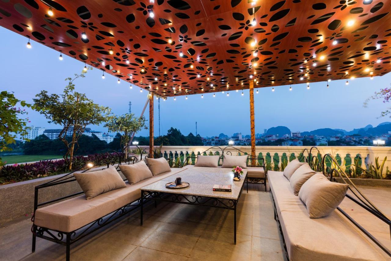 Liberty Hall Tam Coc Hotel & Villa Ниньбинь Экстерьер фото