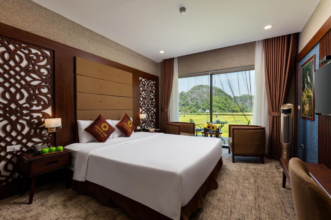 Liberty Hall Tam Coc Hotel & Villa Ниньбинь Экстерьер фото