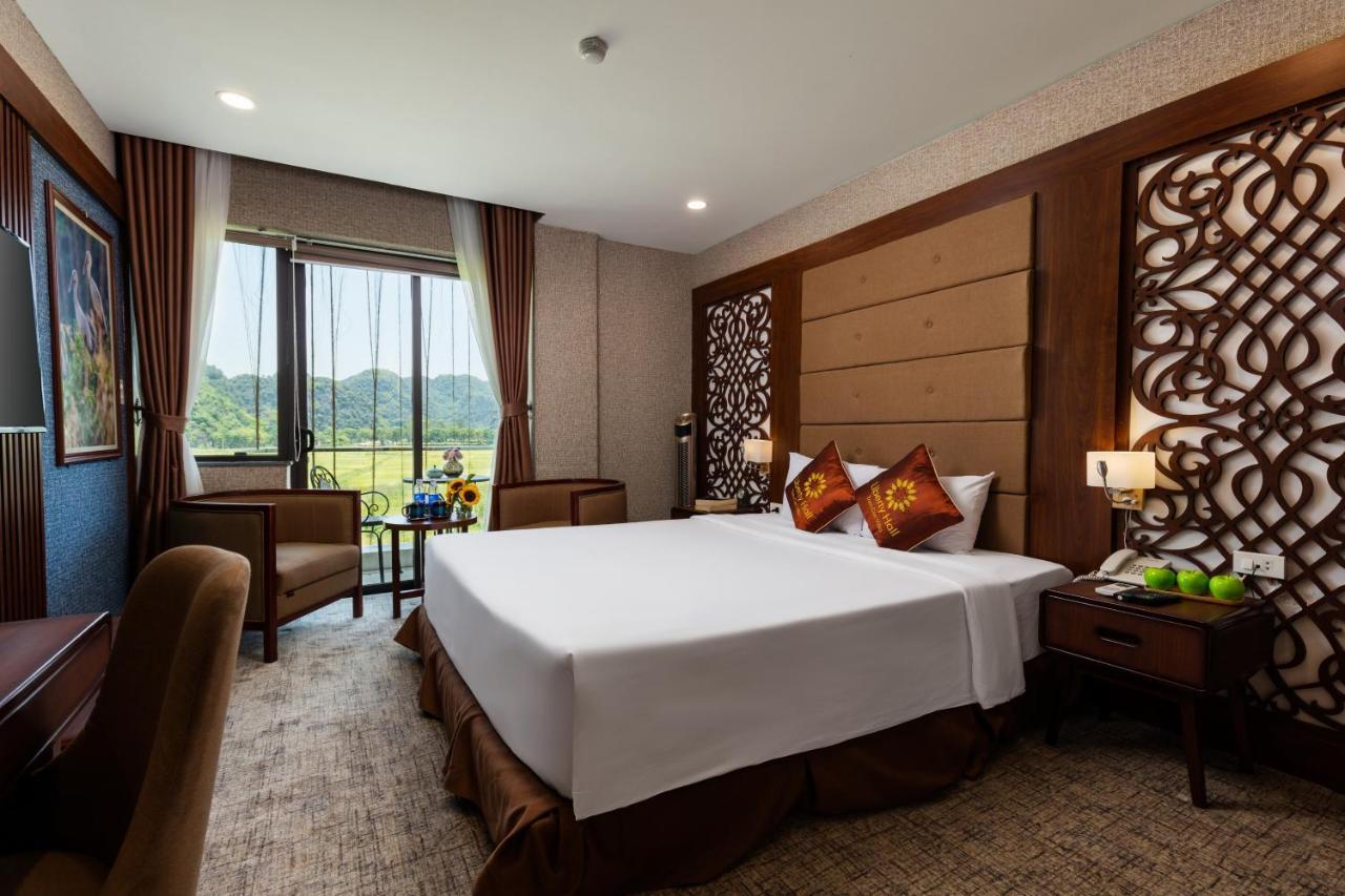 Liberty Hall Tam Coc Hotel & Villa Ниньбинь Экстерьер фото